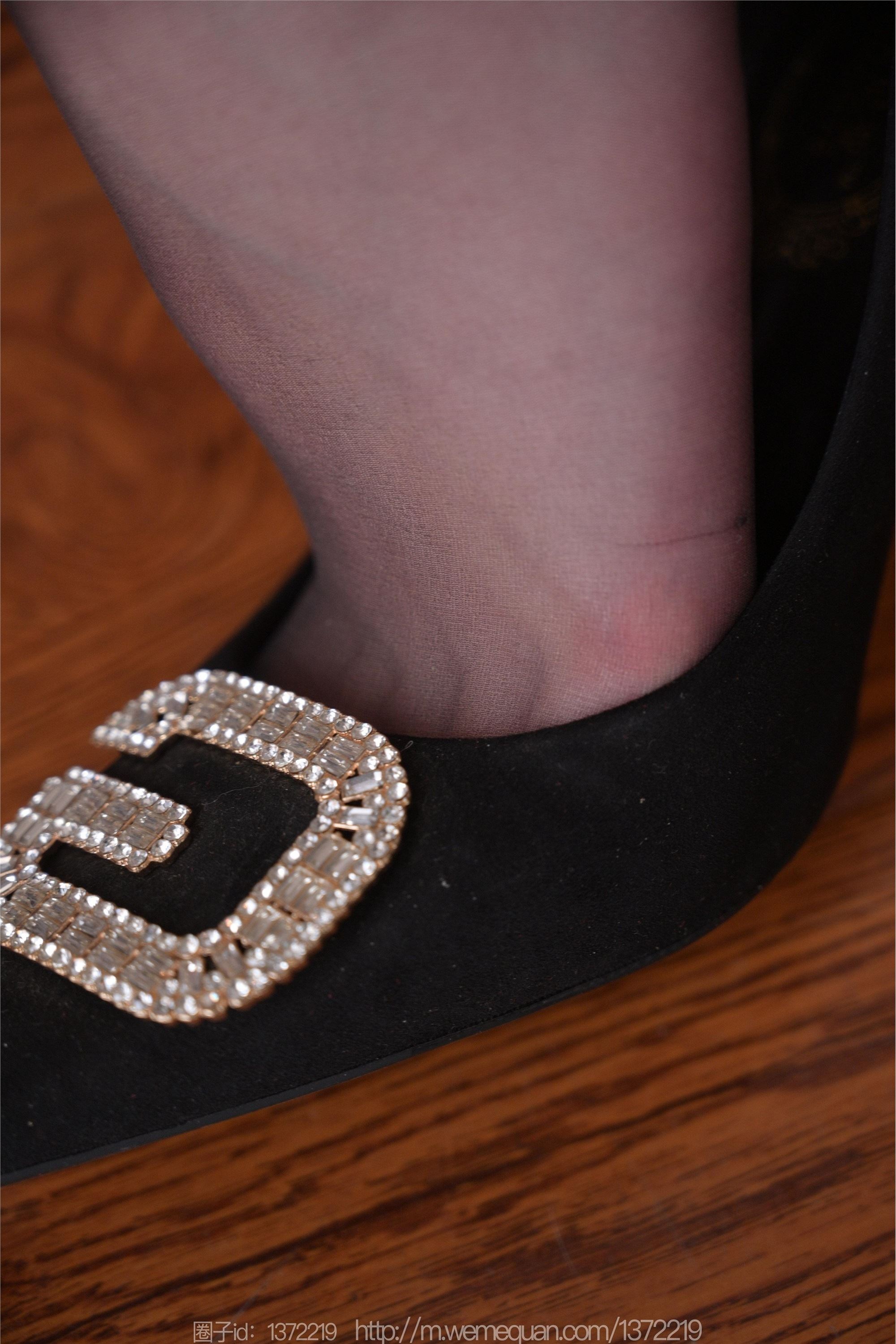 IESS异思趣向  2023.04.04 丝享家 1411 苏苏《高挑气质OL》